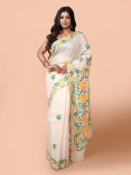 LAA CALCUTTA - Women Off White Chanderi Silk Woven Embroidered Kantha Saree with Unstitched Blouse