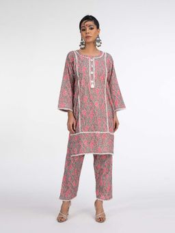 House of Surkh - Grey And Pink Lawn Kurta with Pant (Set of 2)