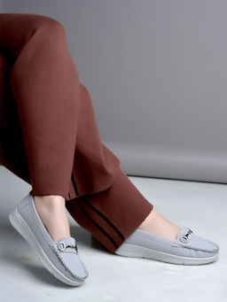 Shoetopia - Buckle Detailed Casual Grey Loafers for Girls