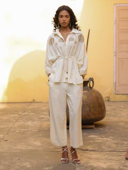 Naav - Women'S Off-White Embroidered Co-Ord Set