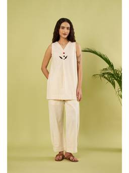 Vinusto - Off White Khadi Cotton Co-Ord Set