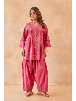Tara-C-Tara - Pink Floral Print Cotton Kurta with Farsi Salwar
