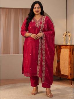 Extra love by Libas - Women Red Floral Tissue Kurta and Pant with Dupatta
