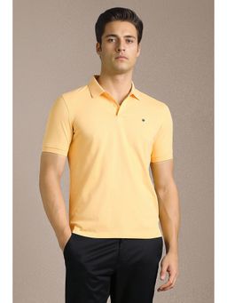 Louis Philippe - Men Yellow Solid Polo T-shirt