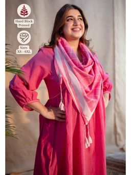 The Indian Ethnic Co. - Pink Dabu Mul Cotton Printed Checks Scarf