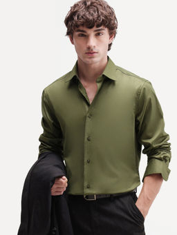 Rare Rabbit - Green Polyester Blend Solid/Plain Full Sleeves Shirt