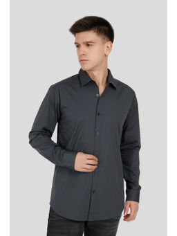 UNDERRATED CLUB - Dark Grey Solid Slim Fit Shirt