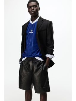H&M - Men Black Relaxed Fit Coated Shorts