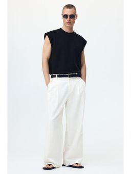 H&M - Men Black Relaxed Fit Scuba Vest Top