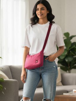 DailyObjects - Cardinal Love March Crossbody Sling Bag (M)