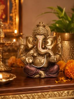 Ashnam - Small Blessing Ganesha Decorative Showpiece Gold