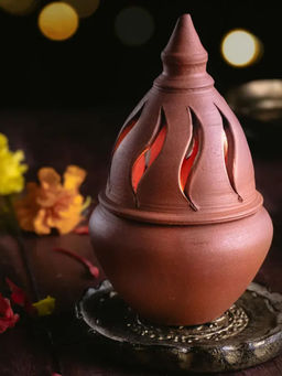Amalfiee Ceramics - Carved Angithi Diya Lamp