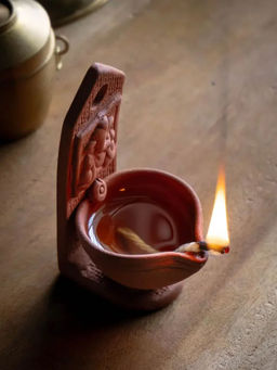 Amalfiee Ceramics - Ganpati Diya Lamp