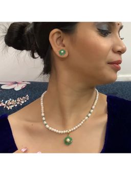 Sri Jagdamba Pearls - Bahupuspa 1 Line Pearl Necklace Set