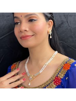 Sri Jagdamba Pearls - Mesmerizing Pearl Necklace Set