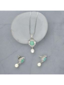 Sri Jagdamba Pearls - Pearls Warda Green Pendant Set With Chain
