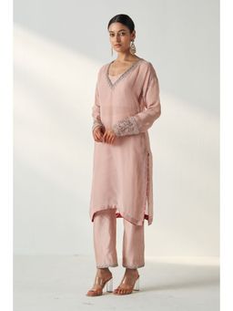 STUDIO BAGECHAA - Pakhi Pink Kurta with Pant and Inner (Set of 3)