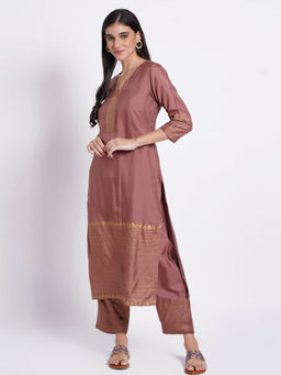 Suti - Women Dola Silk Gold Solid Kurta with Pants Brown (Set of 2)