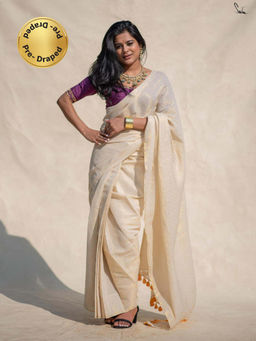 Suta - Off White Cotton Saree with Tassels and Zari