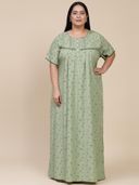 Green color option, Sold out, Currently selected