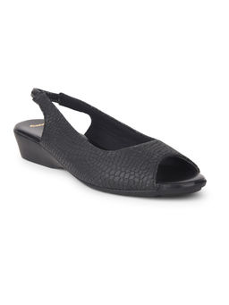 Bata - Women Black Tpr Sandals