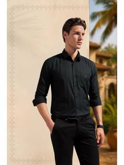 Louis Philippe - Men Black Stripes Full Sleeves Shirt