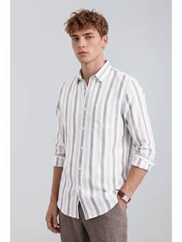 Peter England - Men Off White Stripes Full Sleeves Shirt