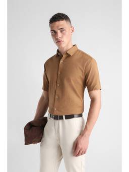 Van Heusen - Men Tan Textured Half Sleeves Shirt