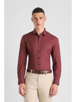 Van Heusen - Men Maroon Solid Full Sleeves Shirt