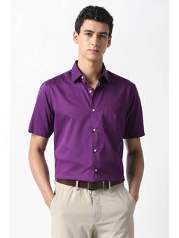 Van Heusen - Men Purple Solid Half Sleeves Shirt