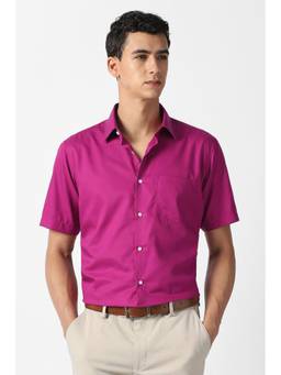 Van Heusen - Men Pink Solid Half Sleeves Shirt