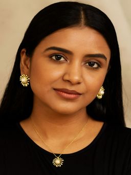 JEWELZ - White Alloy Gold Plated Necklace with Pair Of Earring