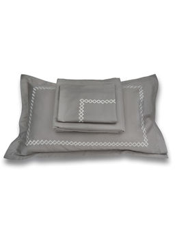 Veda Homes - Cubes Grey Bedsheet (Set of 3)