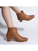 Tan color option, Sold out, Currently selected