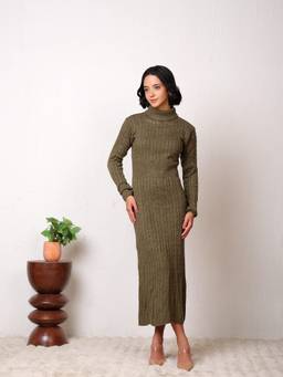 Kvetoo - Women Green High Neck Textured Maxi Dress