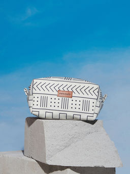 Pipa Bella by Nykaa Fashion - Elegant White Geometric Kate Rectangular Travel Pouch