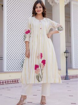 Autumnlane - Manjula Walnut Cotton Kurta & Pant (Set of 2)