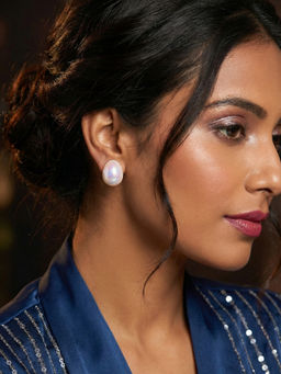 Niscka - White Oval Shaped Statement Stud Earrings