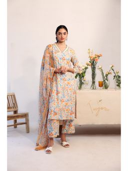 Baise Gaba - Freesia Kurta Pant and Dupatta (Set of 3)