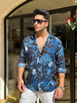 GRITSTONES - Men Navy Blue Breezy Floral Casual Shirt