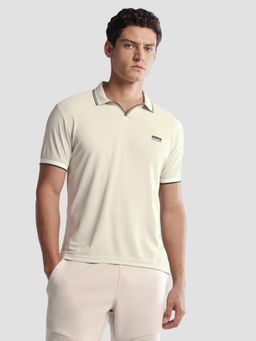 U.S. POLO ASSN. - Men Cream Solid Regular Fit Active Polo T-shirt