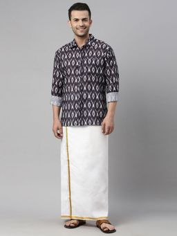 Vastramay - Men Black Cotton Blend Ikat Ethnic Shirt and Mundu Set (Set of 2)