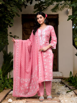 Vastramyaa - Pink & White Yoke Floral Thread Work Kurta with Pant & Dupatta (Set of 3)
