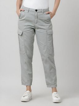 Bene Kleed - Women Grey Regular fit Mid-Rise Cotton Cargo Pant