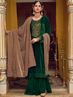 Stylee LIFESTYLE - Green Velvet Embroidered Unstitched Dress Material (Set of 3)