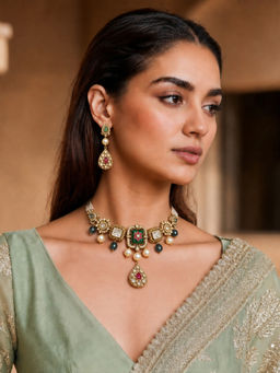 TAD Accessories - Zohra Collection Choker and Earrings Set