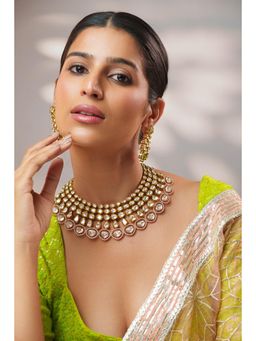 Zevar By Geeta - Adhira Kundan Polki White Necklace with Pair Of Earrings