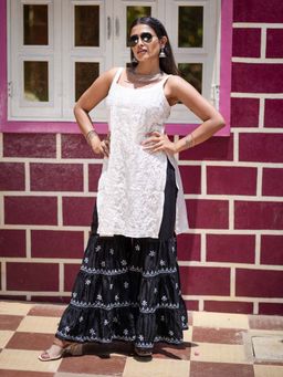 CLUB LOOM - Chikankari Spaghetti White Kurta