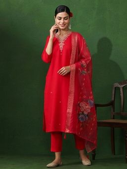 Jaipur Kurti - Women Red Embroidered Straight Kurta with Pant and Dupatta