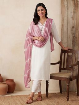 Jaipur Kurti - Women White Embroidered Straight Kurta with Pant and Dupatta